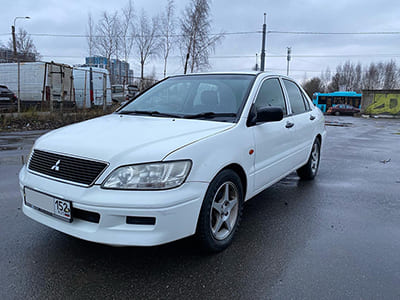 Mitsubishi Lancer Celia 2003